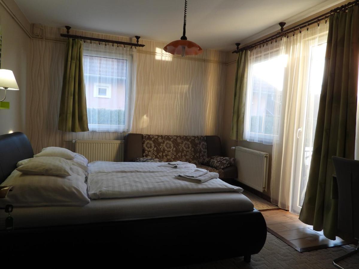 Médea Apartman Bük Exterior foto